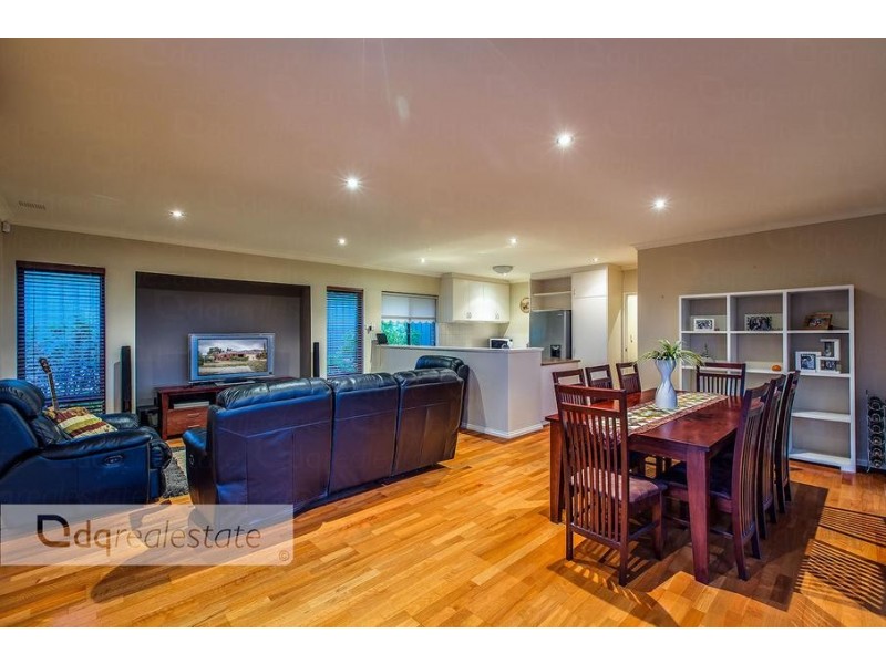 22 Hersey Parkway, Landsdale WA 6065