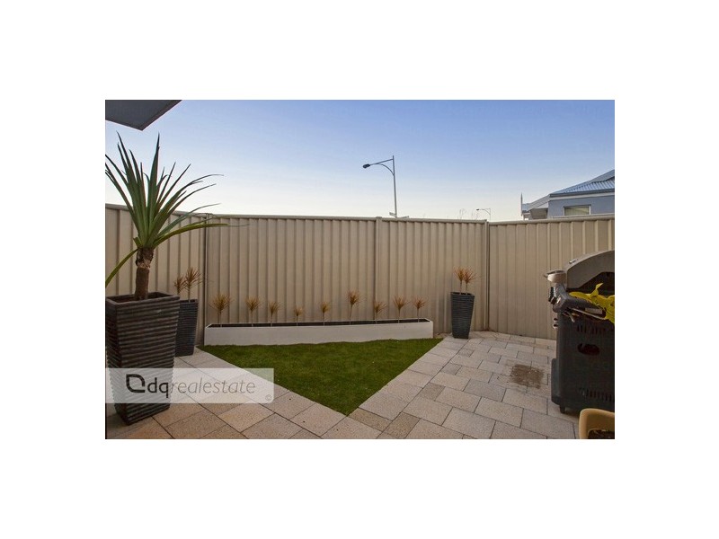 30 Mainsheet Way, Alkimos WA 6038