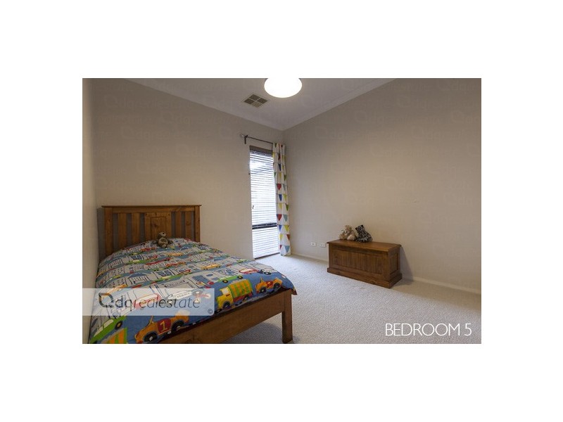 39 Bonannella Entrance, Sinagra WA 6065