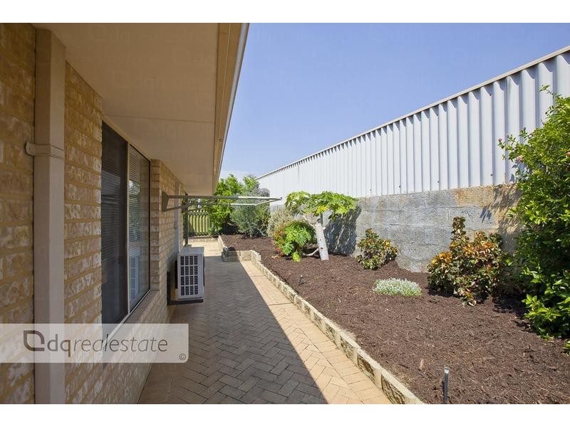 30 Goldfinch Loop, Woodvale WA 6026