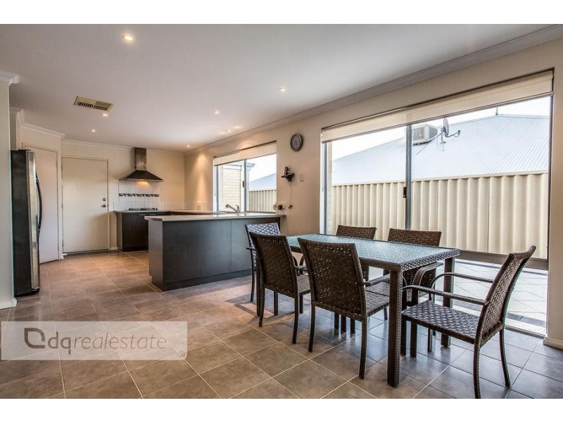 7 Holbein Way, Tapping WA 6065