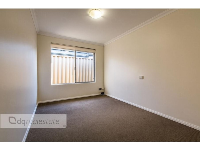 7 Holbein Way, Tapping WA 6065