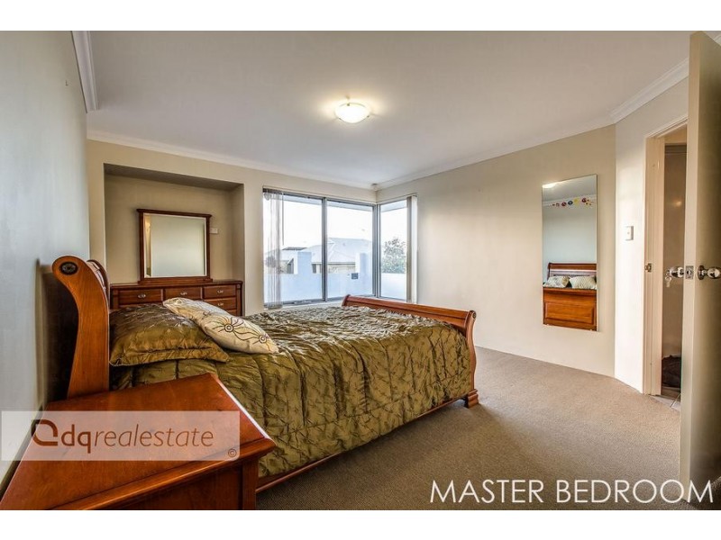 7 Holbein Way, Tapping WA 6065