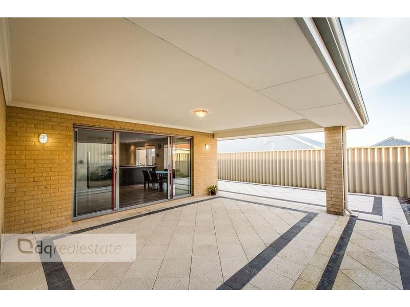 7 Holbein Way, Tapping WA 6065