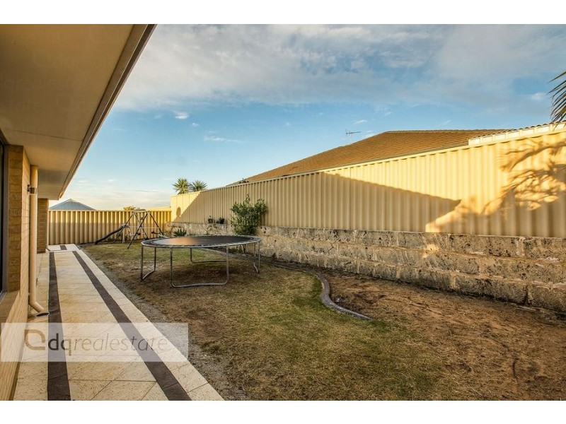 7 Holbein Way, Tapping WA 6065