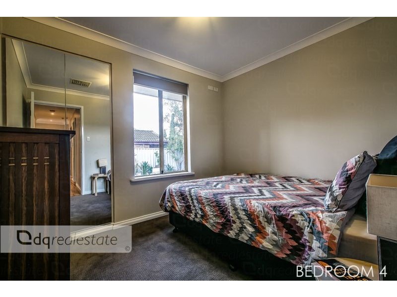 1 Shannon Close, Woodvale WA 6026