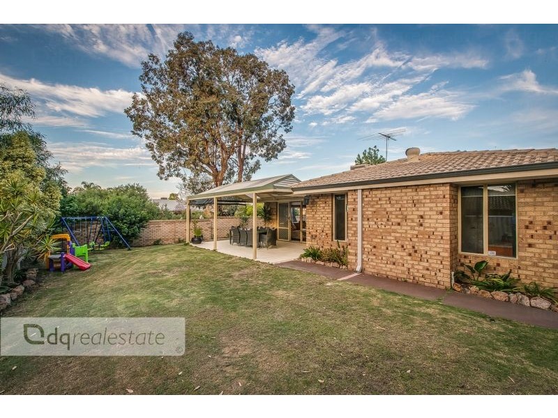 1 Shannon Close, Woodvale WA 6026