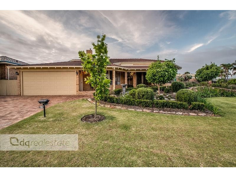 16 Pennant Place, Woodvale WA 6026