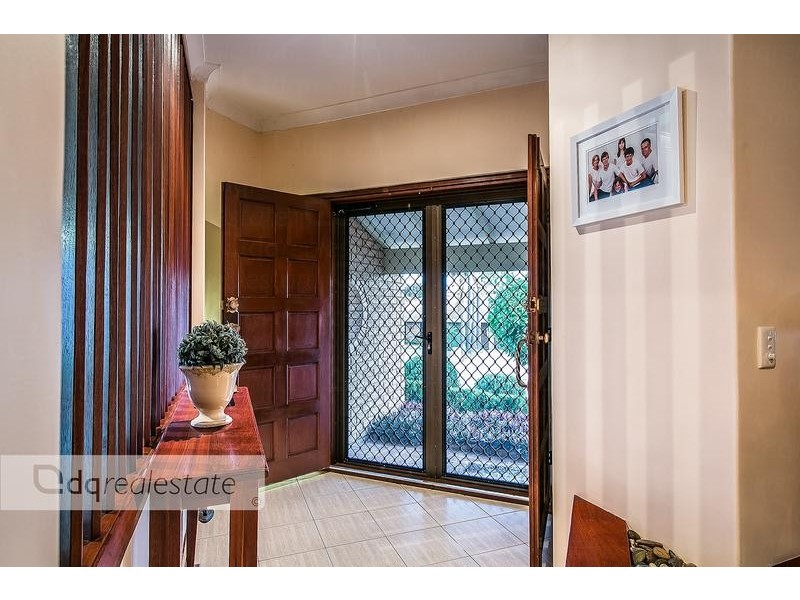 16 Pennant Place, Woodvale WA 6026