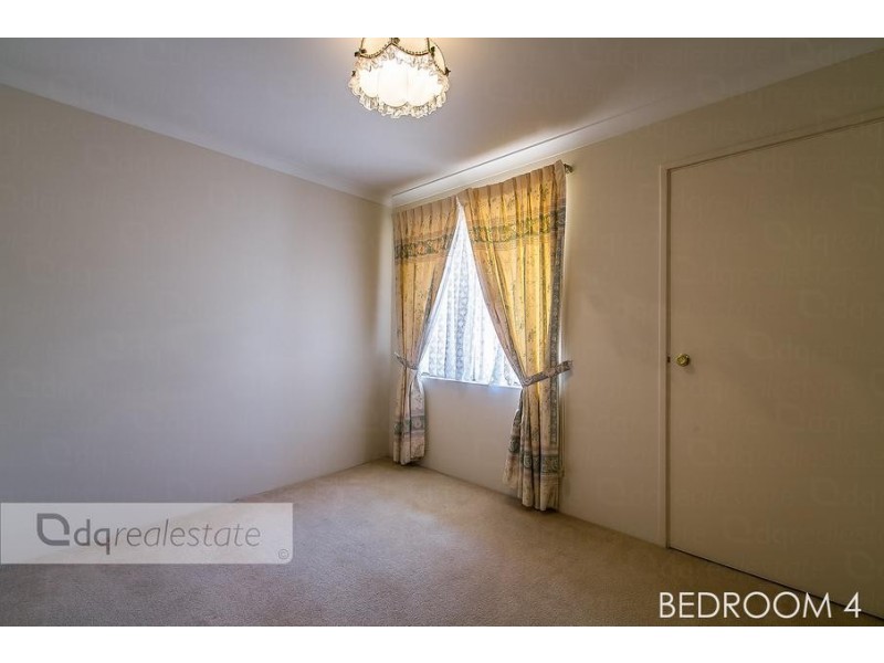 1 Clere Rise, Woodvale WA 6026