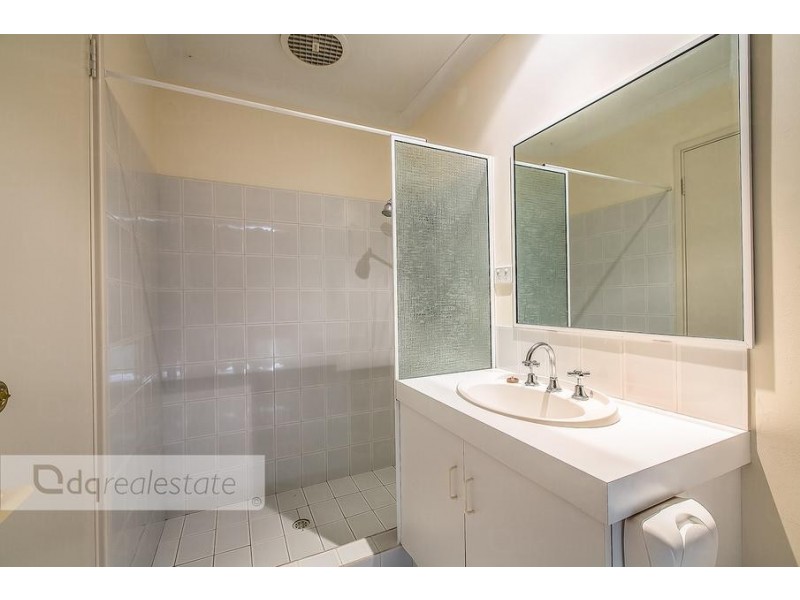 1 Clere Rise, Woodvale WA 6026