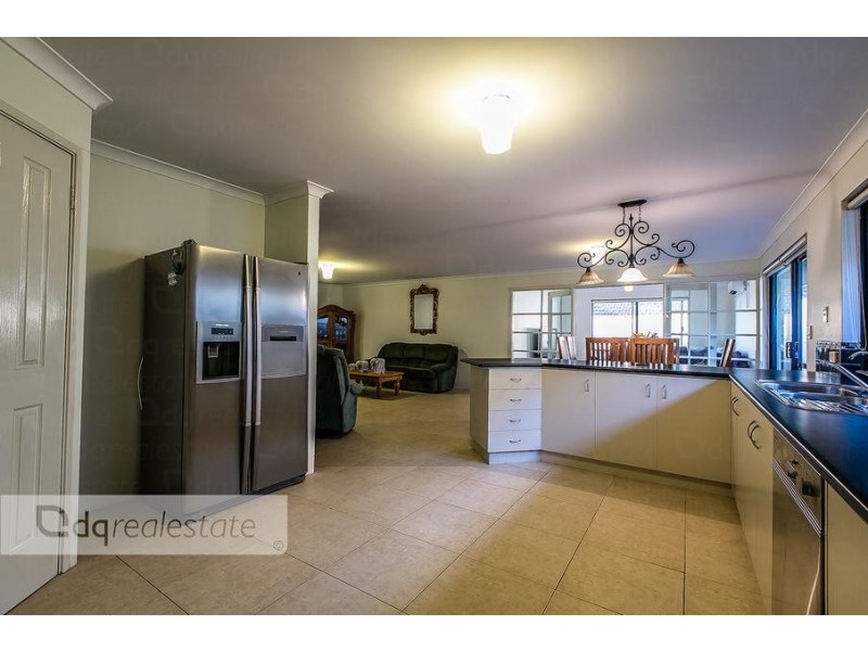 15 Hampton Road, Darch WA 6065