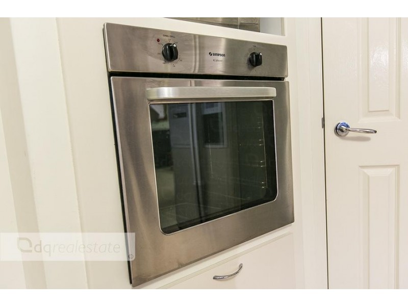 15 Hampton Road, Darch WA 6065