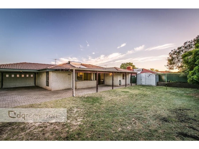 18 Woodland Loop, Edgewater WA 6027