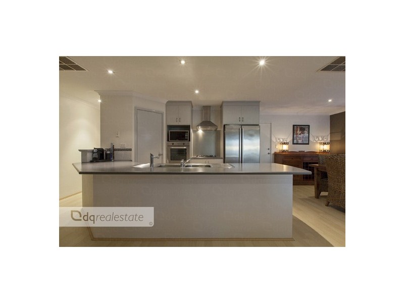 8 Kinta Way, Tapping WA 6065