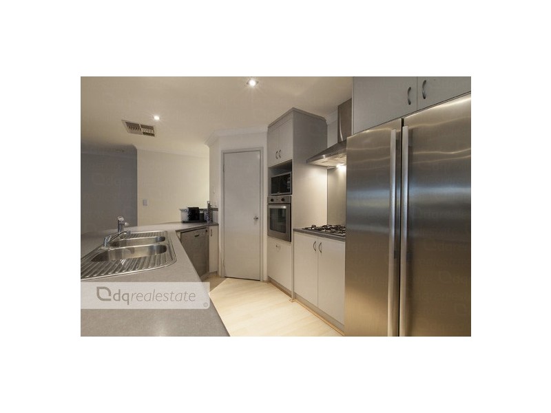 8 Kinta Way, Tapping WA 6065