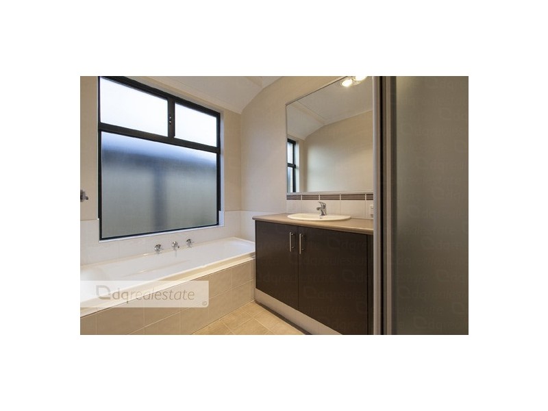 28 Goshawk Street, Tapping WA 6065