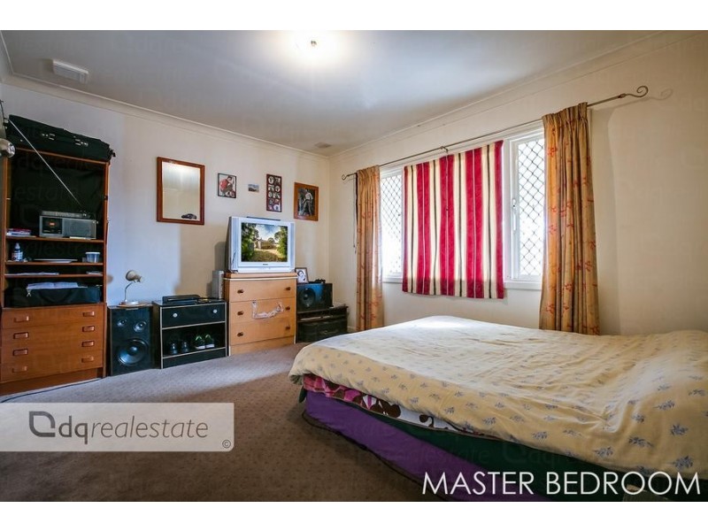 18 Winterton Way, Girrawheen WA 6064