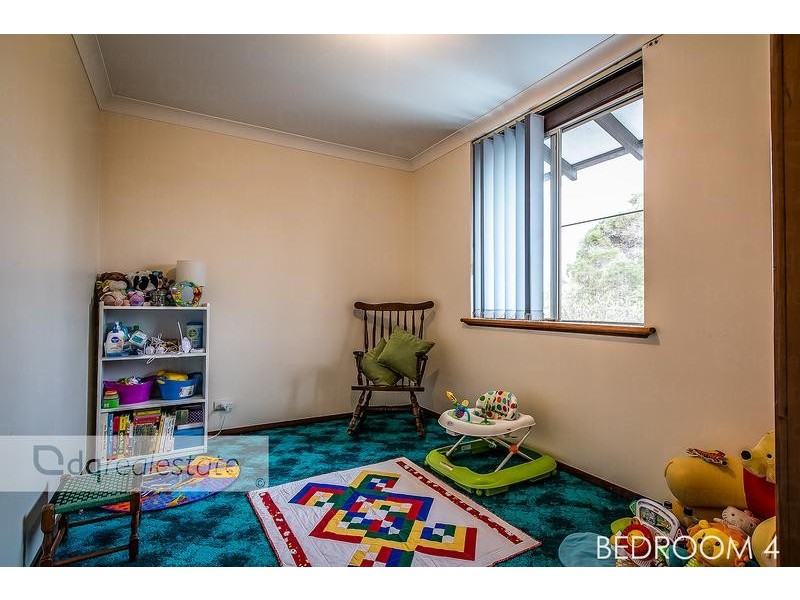 28 Glengarry Drive, Duncraig WA 6023