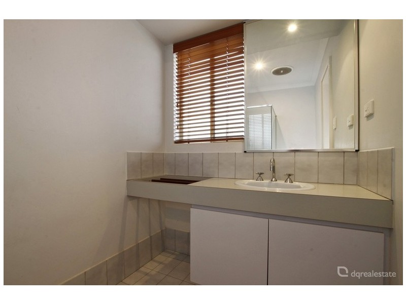 B/16 Mission Hills, Connolly WA 6027