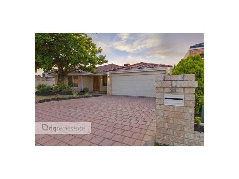23 Sovrano Avenue, Madeley WA 6065