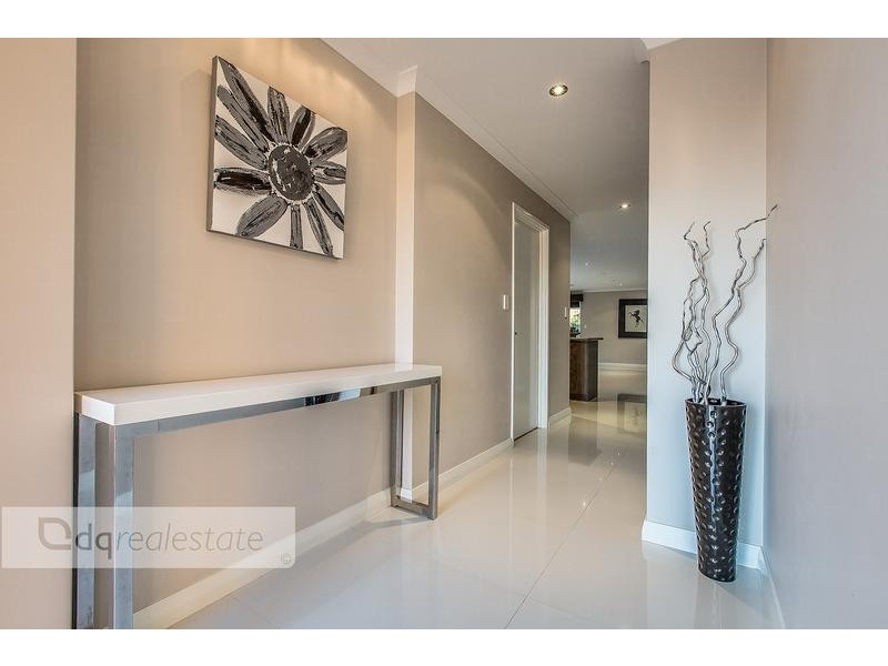 11 Rousham Road, Landsdale WA 6065