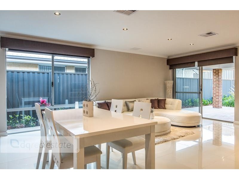 11 Rousham Road, Landsdale WA 6065