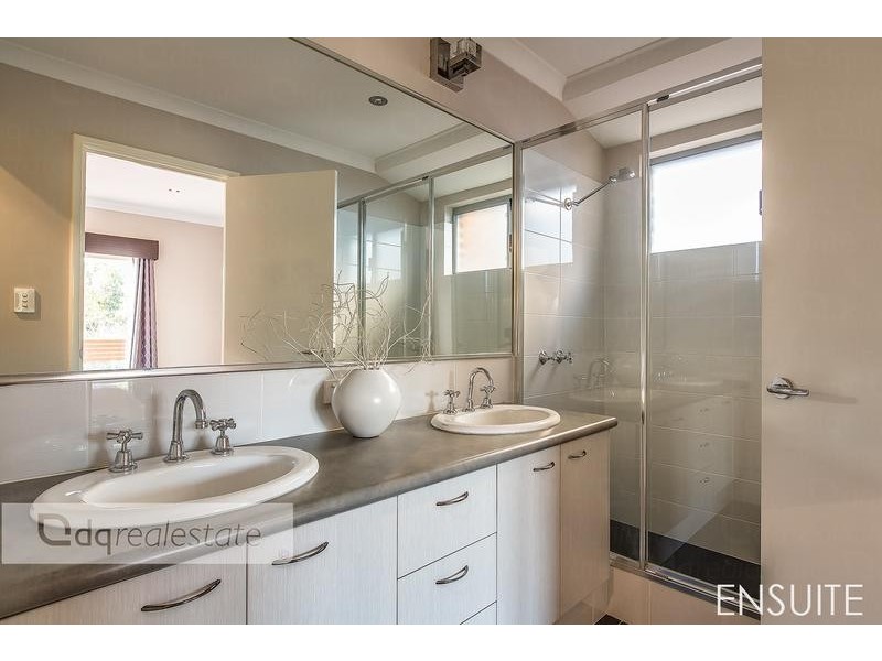 11 Rousham Road, Landsdale WA 6065