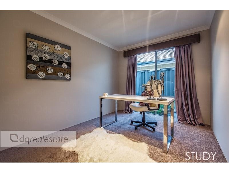 13 Huntington Parkway, Landsdale WA 6065