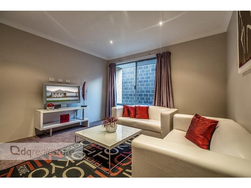 13 Huntington Parkway, Landsdale WA 6065