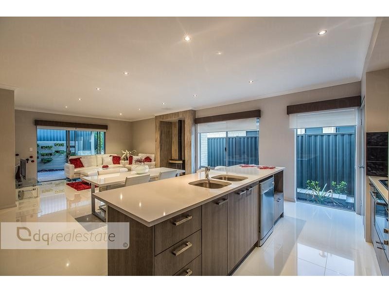 13 Huntington Parkway, Landsdale WA 6065