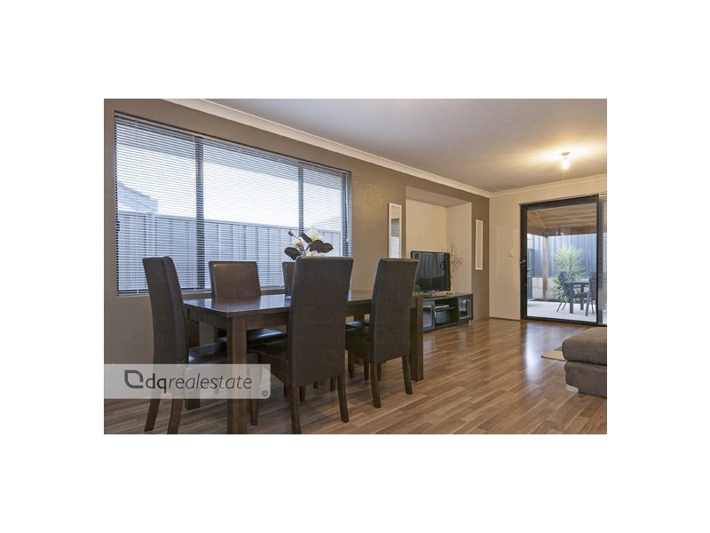 14 Sawtooth Bend, Banksia Grove WA 6031