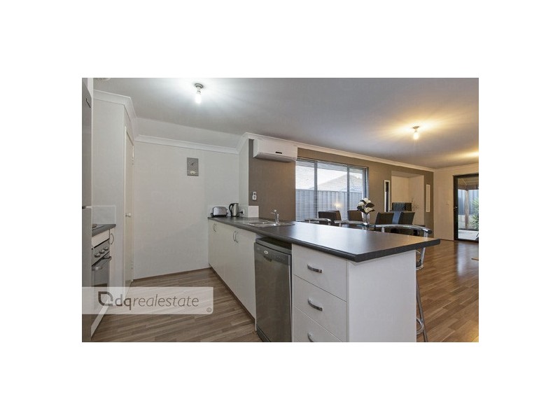 14 Sawtooth Bend, Banksia Grove WA 6031