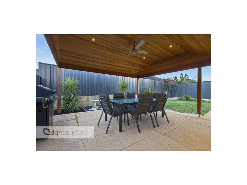 14 Sawtooth Bend, Banksia Grove WA 6031