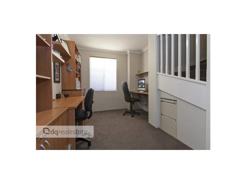 14 Bazille Crescent, Tapping WA 6065