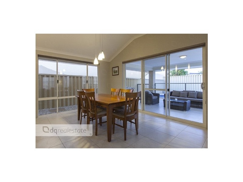 14 Bazille Crescent, Tapping WA 6065