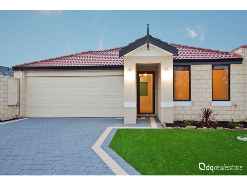 60B Moscow Retreat, Hocking WA 6065