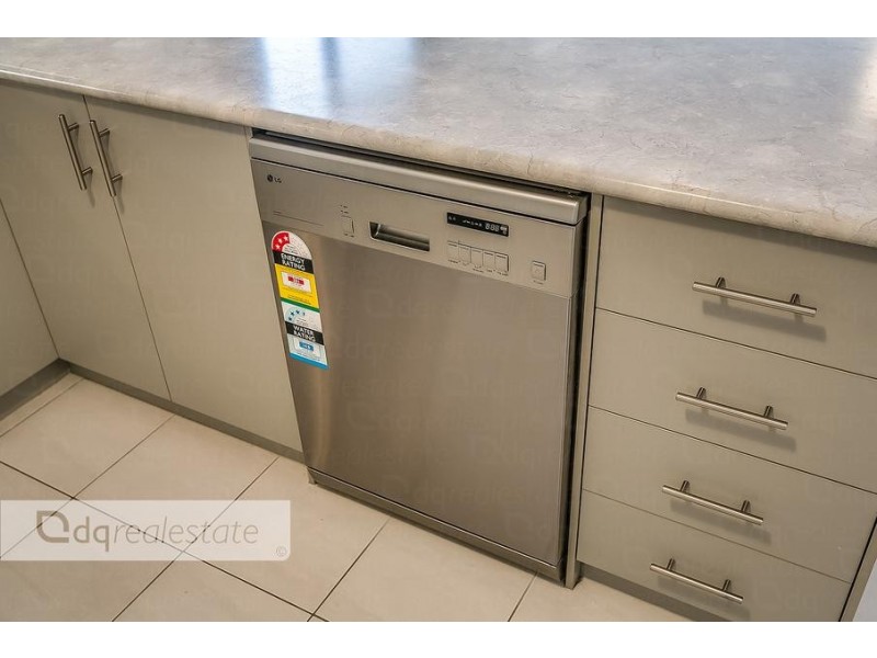 10 Redrobin Link, Tapping WA 6065