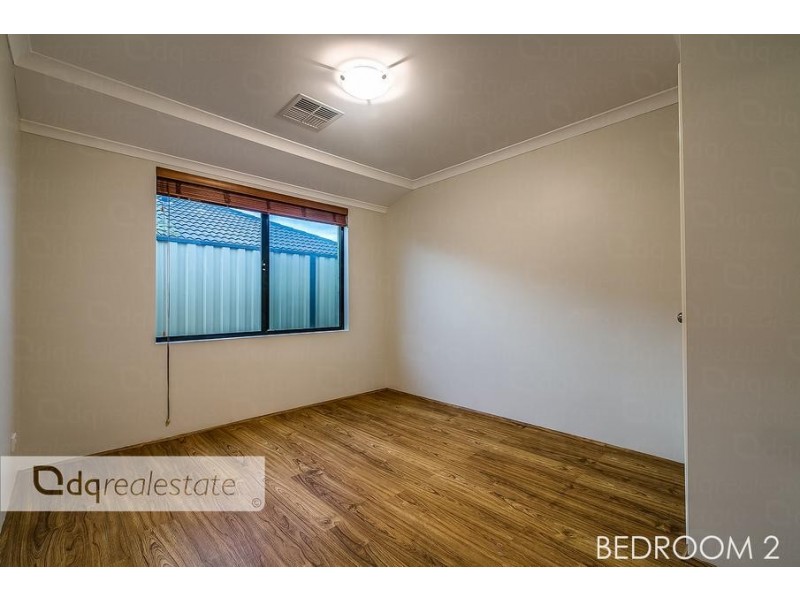 10 Redrobin Link, Tapping WA 6065