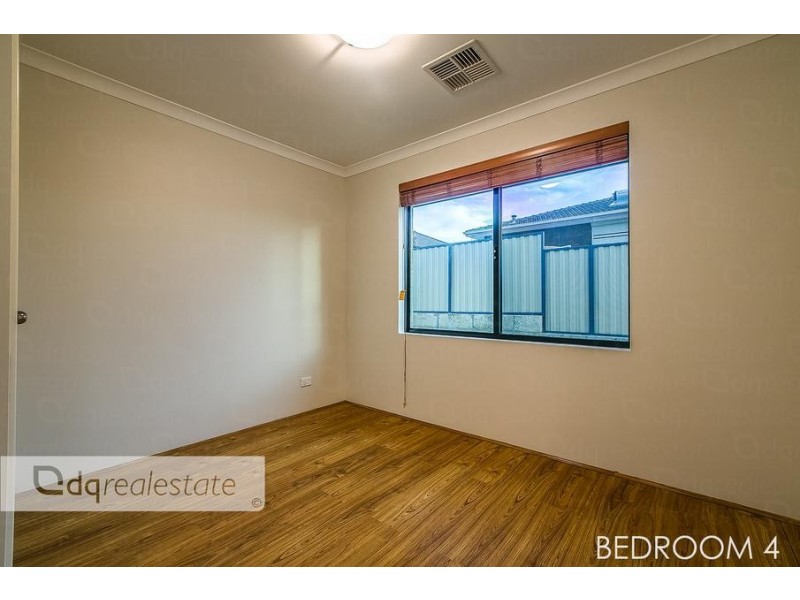 10 Redrobin Link, Tapping WA 6065