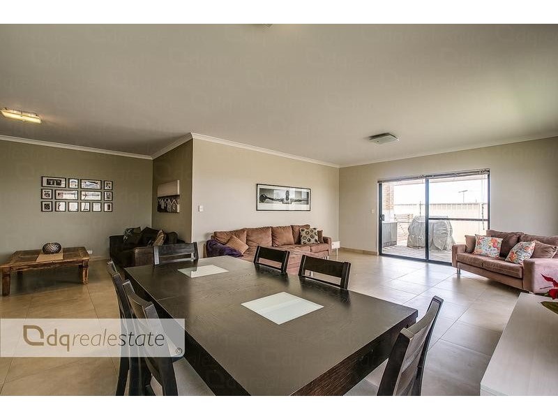 19 Narrien Loop, Hocking WA 6065