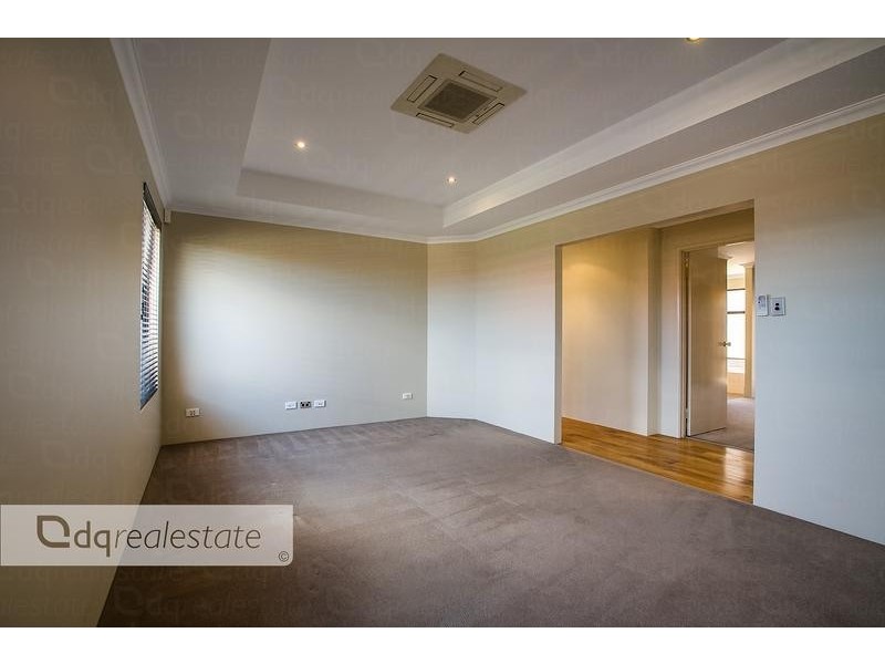 1 Gerygone Pass, Tapping WA 6065