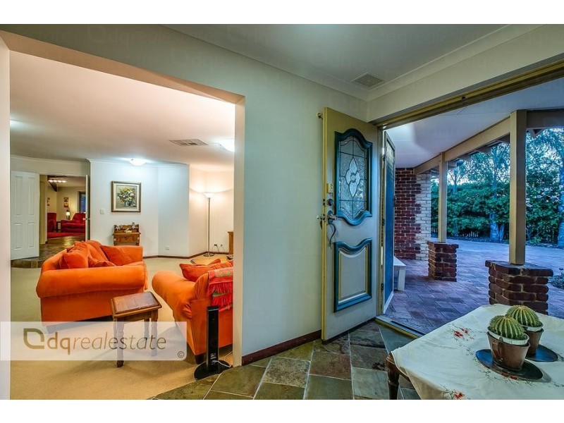 148 Trailwood Drive, Woodvale WA 6026