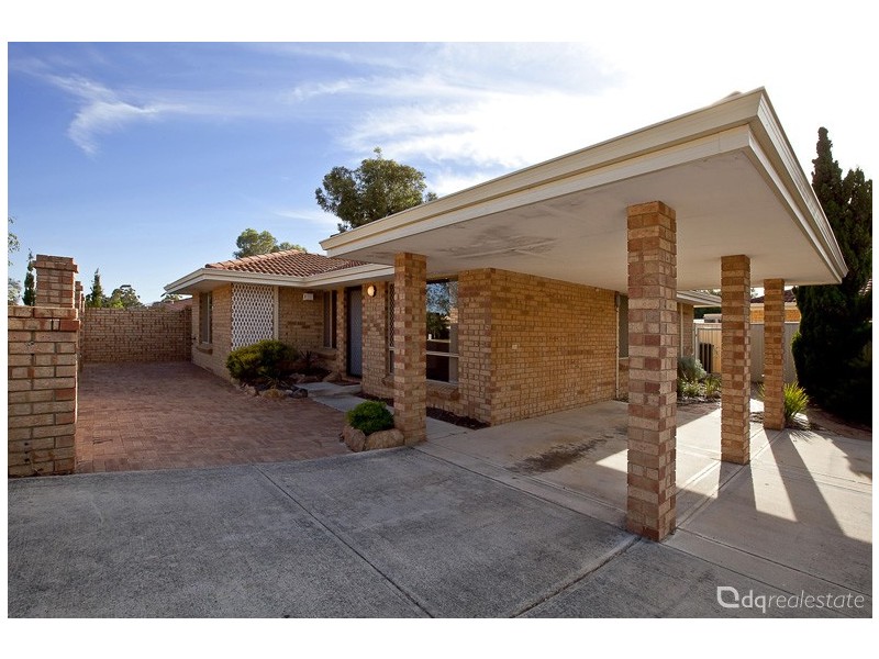 2 GAZELLE PLACE, Marangaroo WA 6064