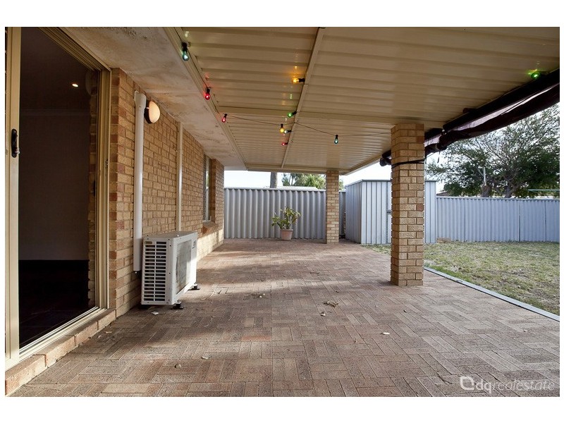 2 GAZELLE PLACE, Marangaroo WA 6064