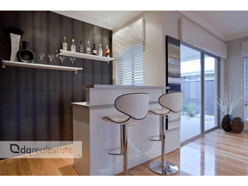 17 Botanic Avenue, Banksia Grove WA 6031