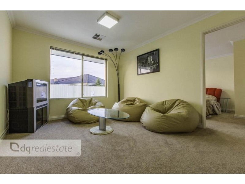 32 Eastman Turn, Tapping WA 6065