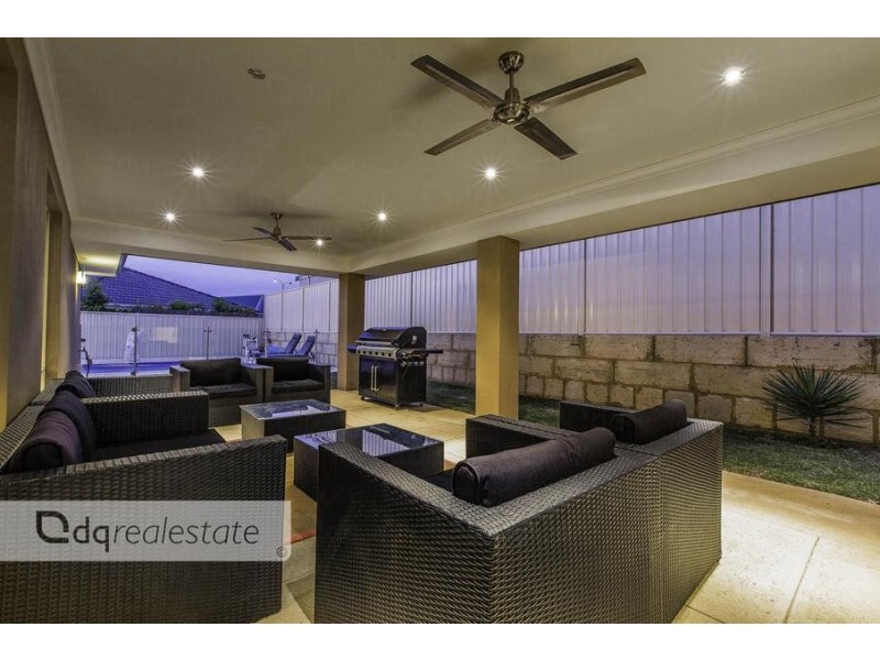 32 Eastman Turn, Tapping WA 6065