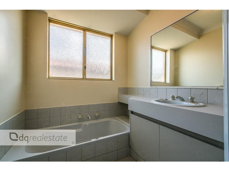 14 Sandon Elbow, Merriwa WA 6030