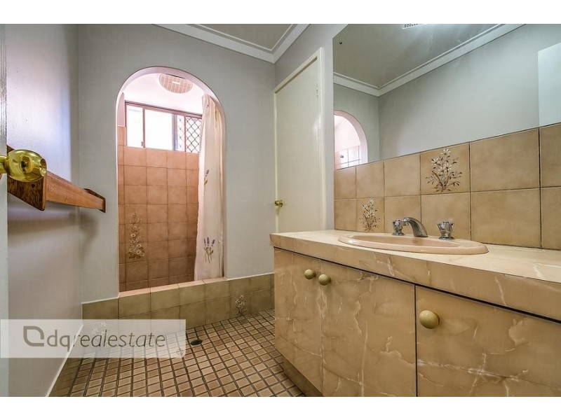 9 Edgeware Place, Kingsley WA 6026